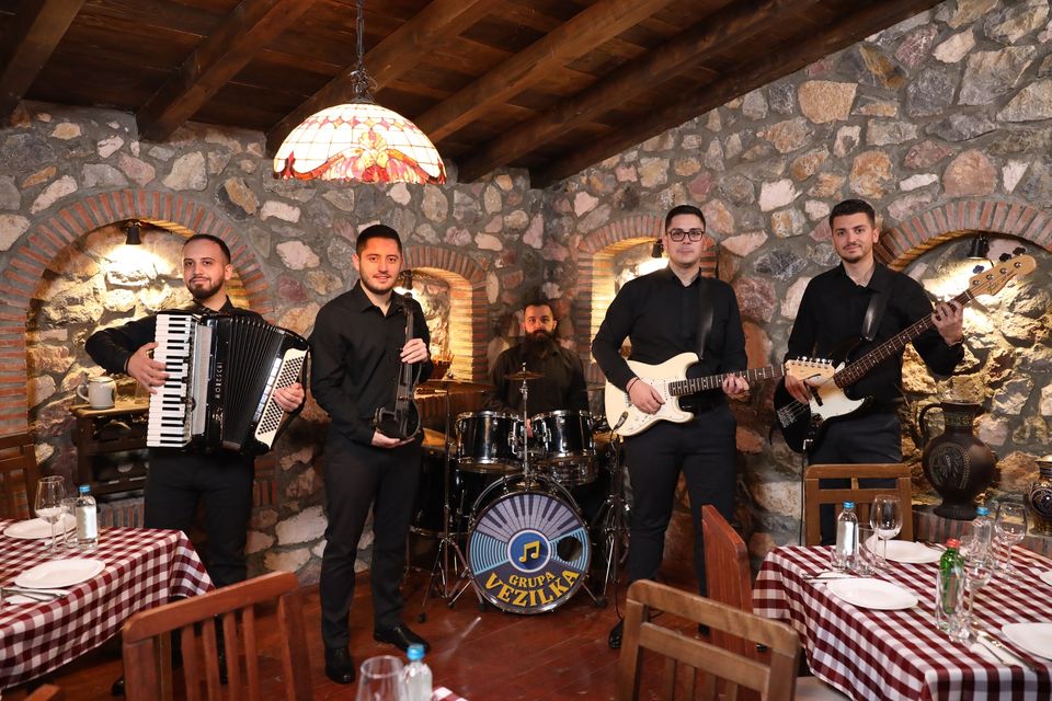 Група Везилка